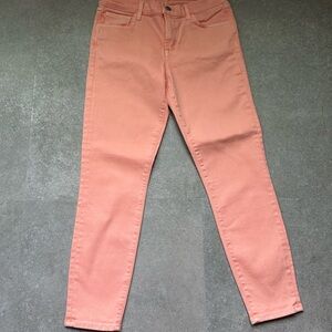 NEW WITH TAGS (NWT) $248.00 JBRAND Photo Ready HD Mid-Rise Crop Skinny Size 29